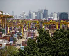 중국산 제품의 저가 공세에 흔들리는 동남아시아 경제 [PADO]