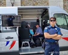 카메라 도둑맞고도 말 못 했는데…한국인 지킨 '치안 국가대표'