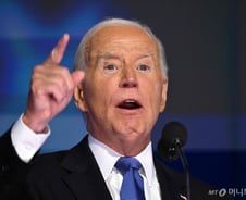 [IT썰] '바이든 가짜 목소리' 전화 전송한 통신사도 벌금 100만불 낸다