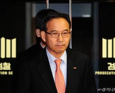 [단독]해외도피범에 털린 국고 1400억원