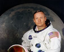 운전면허 보다 비행 자격증 먼저…아폴로11호 3인방중 가장 먼저 영면[뉴스속오늘]