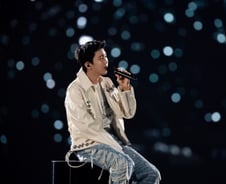 '영웅시대'도, '아미'도 몰려간 이곳…극장계 희망됐다