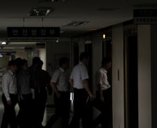 역대 최장·최악 폭염 끝나가는데..."블랙아웃 위험이 도사린다"