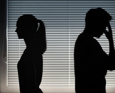 임신 가로막는 환경오염…남자는 '미세먼지', 여성은?