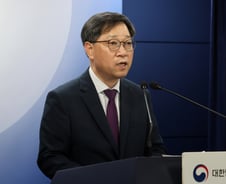 '거점 지역응급센터' 15곳 지정…응급실 의사·간호사 400명 채용 지원