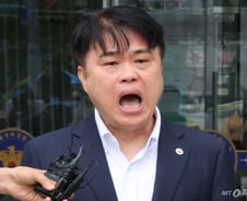 "대화 하자더니 겁박" 들끓는 의료계