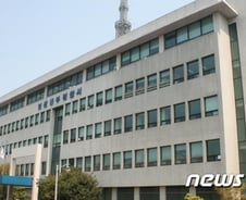 [단독]'창문 열자' '닫자' 말다툼 끝에…남편 얼굴 흉기 휘두른 60대