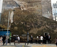 [르포]성수에 등장한 거대한 산…경계 허문 '보더리스' 팝업 가보니