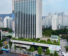 [단독]"대출 쏠릴라"…경남은행, 수도권 비대면 주담대 중단