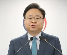 조규홍 "의정 갈등 마무리해야 할 시점…내년 의대 정원 논의는 불가능"