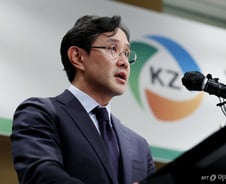 '3.1조' 덩치키운 최윤범의 반격…영풍은 '모든 수단 강구'