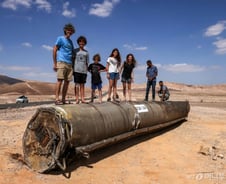 '솜방망이' 이란 미사일에 안도…연말까진 상승세 유지 [뉴욕마감]