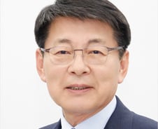 [단독]'휴게소 호두·우동면 100% 수입'...국산 사용하면 가산점 추진