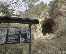 [단독]사도광산 '조선 노동자 전시' 바로 옆 "복리후생 충실" 알린 일본