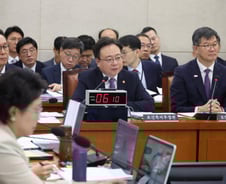 조규홍 장관 "자생한방병원 대통령실 특혜 의혹, 감사 검토"