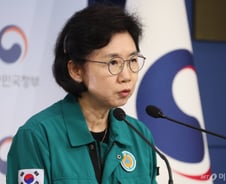 질병청장 "북한 오물풍선으로 생화학 테러 가능성…백신 비축할 것"