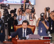 '김건희' 존칭 생략한 이성윤 "피의자로 부른 것"…정청래도 "예우해야"