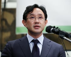 고려아연 11일 이사회…최윤범 회장 '선택의 시간' 왔다