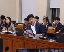 與우재준 "'베이비부머' 대규모 은퇴 시작…연금·고용 같이 논의해야"