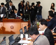 회장님 국감 출석 피했지만… 엄주성 사장 나오는 키움증권 '부담감'