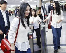 뉴진스 하니, 청바지 '국감 패션' 눈길…어깨엔 430만원 명품백