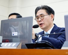 "금투세 시행 가능?" "빅테크 과세 해야"…'불 붙은' 국세청 국감