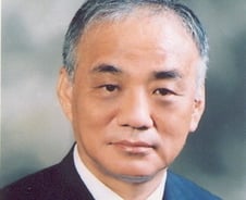 국회 환노위, '日출장' 국회 불출석한 영풍 장형진 '증인 재소환'