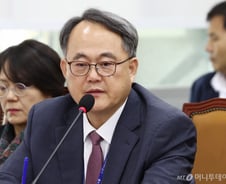 중앙의료원장, 의대 2000명 증원에 "정부가 충분히 제안할 수 있어"