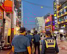 욕설 퍼붓고 얼굴에 침 뱉어도…'경찰의 날' 꺼지지 않는 지구대 불빛[르포]