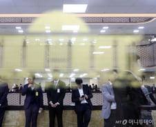 與 "문다혜 같은 미등록 숙박업 전수조사"...野 "농산물 정책 재검토"