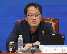 野 박주민, 김건희 특검법 관련 "국민의힘 내 좀 더 많은 이탈표 생길 것"