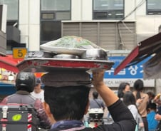 "장사 안 돼"…남대문 상인들 '쟁반배달' 대신 도시락 꺼냈다[르포]