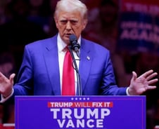 "푸에르토리코=쓰레기 섬" 지원유세 발언…트럼프 '발목' 잡나