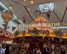 [르포]"움직이는 유럽 동화"…크리스마스 맞아 나타난 서커스장