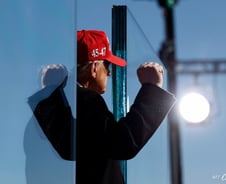 해리스 vs 트럼프…선거운동 마지막날 찾은 주는 펜실베이니아