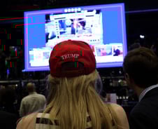 178명 확보한 트럼프, 경합주도 2곳 가져가나…해리스는 99명 확보