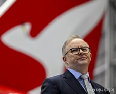 [IT썰]"엄마 허락받아도 안 돼"…16세 미만은 SNS 못 쓰게 한다는 호주