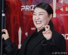 이수지 보며 "푸하하" 웃었더니…몸에선 군사작전을? 놀라운 웃음 효과