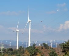 "아이들 수학성적 쑥, 놀라운 결과"…이 마을 비결은 풍력단지?