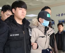 죽은 학생 패딩 입고 법원에…'집단폭행' 가해자 뻔뻔함에 전국민 분노[뉴스속오늘]