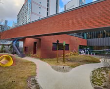 [르포]"셋째만 다녀서 아쉽네요"…단풍 담은 사북하나어린이집