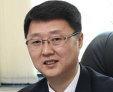 [투데이 窓]트럼프의 反과학 기조, 위기를 기회로 바꾸려면