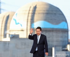 [단독]'영구정지'원전만 2기인데 해체 예산은 3년째 '삭감'