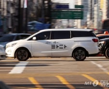[단독] 카카오T, 경쟁사 '타다 기사 빼오기' 정황