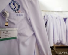 26학년도 의대 1학년 교실, 1만명 넘게 몰린다? 의사들의 시나리오 셋