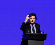 하비에르 밀레이: 아르헨티나의 '무정부적 자본주의' 혁명가 [PADO]