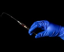 '가방끈' 긴 전문간호사의 골수 채취…의사들 "위험", 법원 판결은