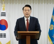 헌재, '윤석열 탄핵 심판' 본격 착수…쟁점은 '내란죄'