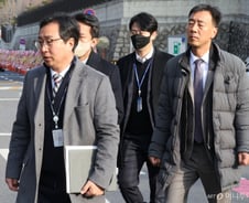 경찰 "윤석열 대통령 출석요구서, 내일 관저 도착"