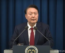 계엄 이틀 뒤에도…"헌법주의자 대통령 결단" 외교부 '외신 설명' 논란